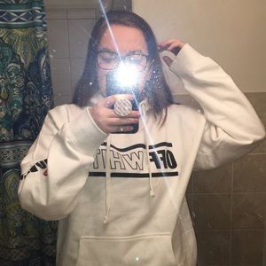 Meet your Posher, Madelin